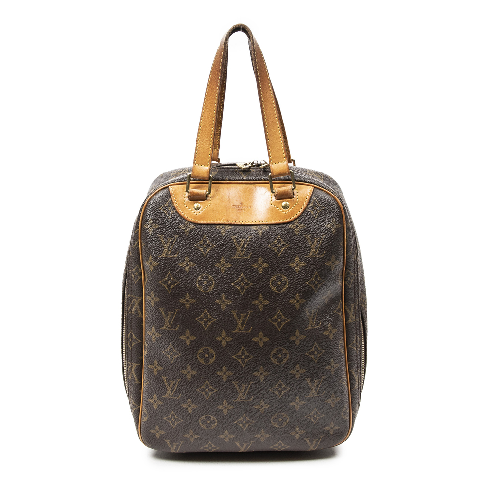 Louis Vuitton Excursion - Picture 2 of 14